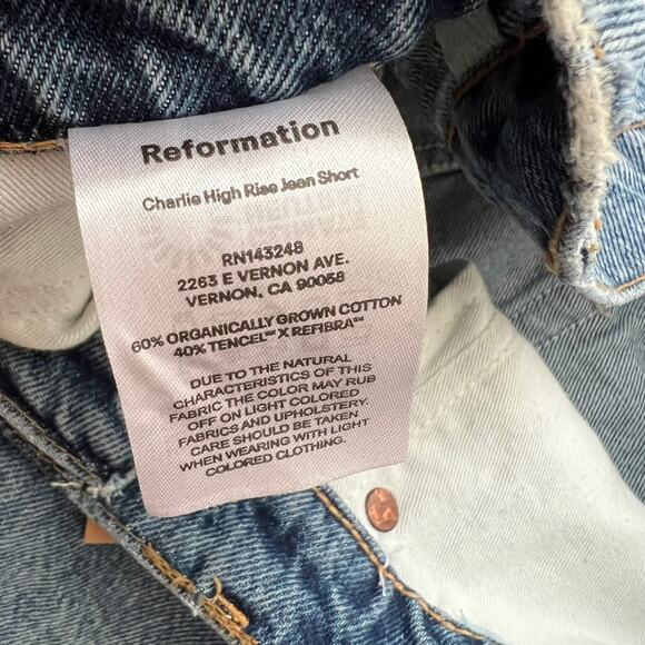 Reformation Charlie High Rise Jean Shorts Size 30 - Picture 8 of 11